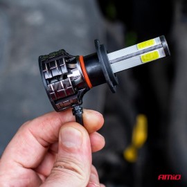 Amio - Λάμπες LED HB4 9006 τύπου 4Size Series τάση λειτουργίας 12/24V απόδοσης 38W για Επιβατικά Αυτοκίνητα και Φορτηγά - 2 τεμ. (02847/AM) Λάμπες americat.gr