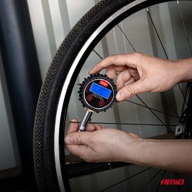 Amio - Ψηφιακό Μανόμετρο Πίεσης Ελαστικών 17 bar με Περιστρεφόμενη Κεφαλή & Βαλβίδα Εκτόνωσης - 1τεμ. (04464/AM) Μετρητές Πίεσης americat.gr