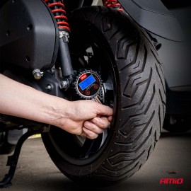 Amio - Ψηφιακό Μανόμετρο Πίεσης Ελαστικών 17 bar με Περιστρεφόμενη Κεφαλή & Βαλβίδα Εκτόνωσης - 1τεμ. (04464/AM) Μετρητές Πίεσης americat.gr