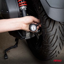 Amio - Μηχανικό μανόμετρο πίεσης ελαστικών 7 bar με περιστρεφόμενη κεφαλή και βαλβίδα εκτόνωσης – Αναλογικό υψηλής ακρίβειας - 1 τεμ. (04469/AM) Μετρητές Πίεσης americat.gr