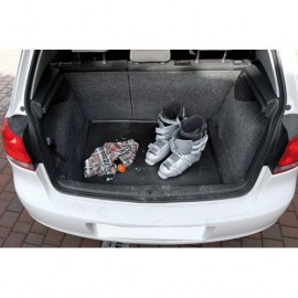 UNIVERSAL ΑΔΙΑΒΡΟΧΟ ΠΑΤΑΚΙ ΠΟΡΤΜΠΑΓΚΑΖ (ΜΑΥΡΟ/ΑΝΤΙΟΛΙΣΘΗΤΙΚΟ - PVC) - 120 Χ 100 cm Διεθνή Πατάκια Πορτ Μπαγκάζ americat.gr