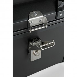 Lampa – Βαλιτσάκι Μοτοσυκλέτας T-Box 45L Μαύρο για Μεγαλύτερη Χωρητικότητα και Ασφαλή Μεταφορά Εξοπλισμού με Σύστημα Γρήγορης Απελευθέρωσης – 1 Τεμ. (9166.7-LM) Βαλιτσάκια americat.gr