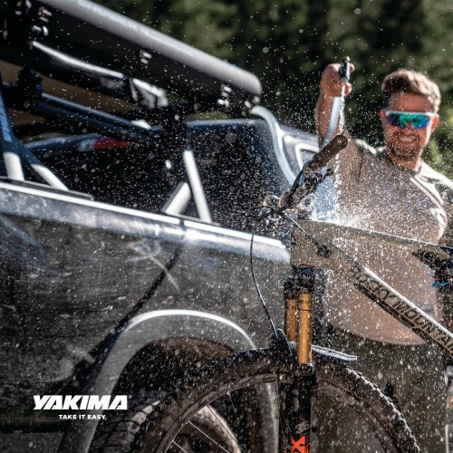 YAKIMA – Φορητό Ντους Οροφής 26L με Πίεση & Ηλιακή Θέρμανση, Δώστε Λύση στο Πλύσιμο στο Camping – 1 Τεμ. (Y8004110)