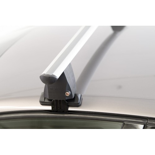 ΜΠΑΡΕΣ ΟΡΟΦΗΣ ΑΛΟΥΜΙΝΙΟΥ DELTA L SILVER 141 cm ROOF RACK ΣΕΤ ΣΕ ΑΣΗΜΙ ΧΡΩΜΑ ΜΕ ΠΡΟΣΤΑΤΕΥΤΙΚΑ ΚΑΠΑΚΙΑ ΑΚΡΩΝ ΓΙΑ ΑΠΛΗ ΟΡΟΦΗ MENABO - 2 ΤΕΜ.