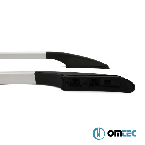 Omtec - Παράλληλες Μπάρες Οροφής Διαιρούμενες για Nissan NV200 2010 > / Chevrolet City Express 2015 > από Αλουμίνιο σε Ασημί Χρώμα και Μέγιστο Βάρος Φορτίου 75 kg - 2 τεμ. (D5035933/OM)