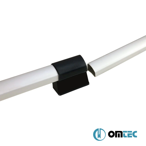 Omtec - Παράλληλες Μπάρες Οροφής Διαιρούμενες για Nissan NV200 2010 > / Chevrolet City Express 2015 > από Αλουμίνιο σε Ασημί Χρώμα και Μέγιστο Βάρος Φορτίου 75 kg - 2 τεμ. (D5035933/OM)