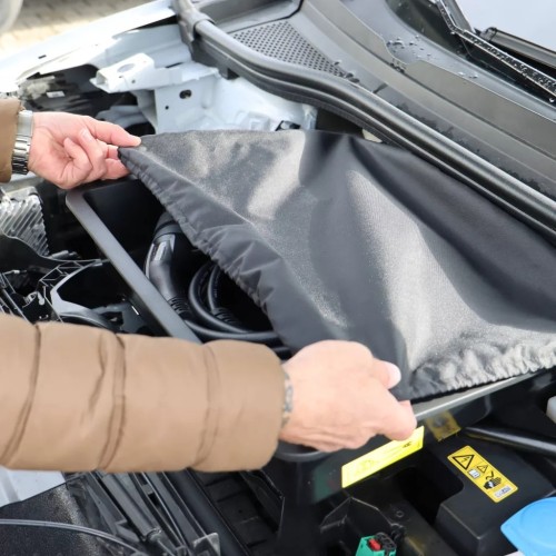 Rati - Frunk Audi Q4 e-tron 2021> με Gas Strut πρακτικός Εμπρός Αποθηκευτικός Χώρος 10L για Καλώδια Φόρτισης και Καθημερινή Οργάνωση Ηλεκτρικών - 1 Τεμ. (V01915/RT)