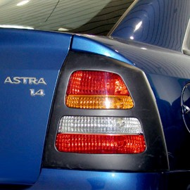 Φρυδάκια Φαναριών Μάσκα Πίσω OPEL ASTRA G Opel americat.gr