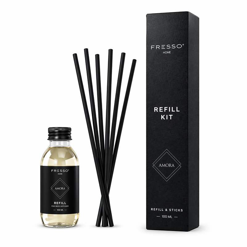 Fresso - Κιτ Αναπλήρωσης με Άρωμα Amora 100 ml Premium Home Refill Kit και 6 Μαύρα Στικ από Fiberglass για Αρωματικό Χώρου Reed Diffuser - 1 Τεμ. (390051/FRE)