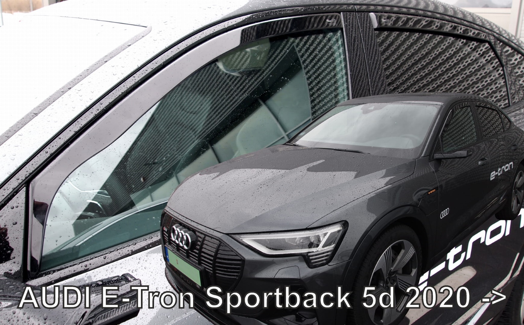ΑΝΕΜΟΘΡΑΥΣΤΕΣ ΓΙΑ AUDI E-TRON SPORTBACK 5D 2020+  ΣΕΤ ΑΥΤΟΚΙΝΗΤΟΥ ΑΠΟ ΕΥΚΑΜΠΤΟ ΦΙΜΕ ΠΛΑΣΤΙΚΟ HEKO - 4 ΤΕΜ.