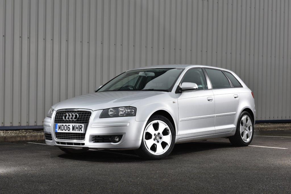 CARSHADES - Κουρτινακια  Car Shades Για Audi A3 Typ 8P 5D 03-12 - 2 Τεμ. (PVC.AU-A3-5-A/1&8) - Thumbnail 3