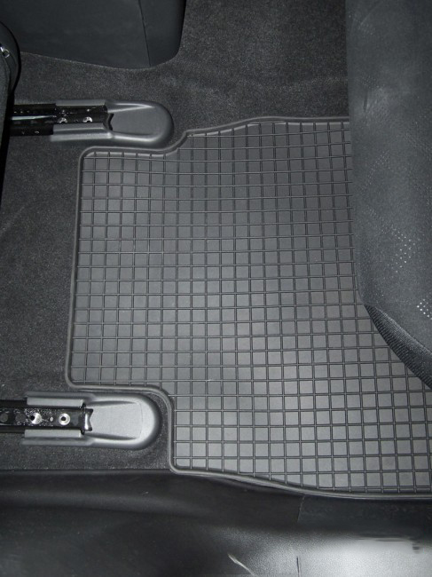 CIK - HONDA Civic Htb 2012-2017  Πατακια Λαστιχο Σε Μαυρο Χρωμα Με Κουμπωματα - 4 Τεμ. (RM.HO.0001/CK) - Thumbnail 2