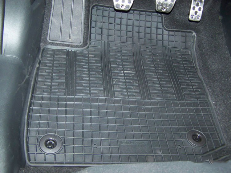 CIK - HONDA Civic Htb 2012-2017  Πατακια Λαστιχο Σε Μαυρο Χρωμα Με Κουμπωματα - 4 Τεμ. (RM.HO.0001/CK) - Thumbnail 3