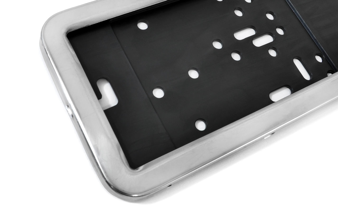 AMIO - Πλαστικό Πλαίσιο Πινακίδας Κυκλοφορίας Inox Silver Εφέ Κουμπωτό Με Τελάρο 53 X 12 Cm Για Εμπρός Και Πίσω Πινακίδα Αυτοκινήτου - 1 Τεμ. (01300/AM) - Thumbnail 2