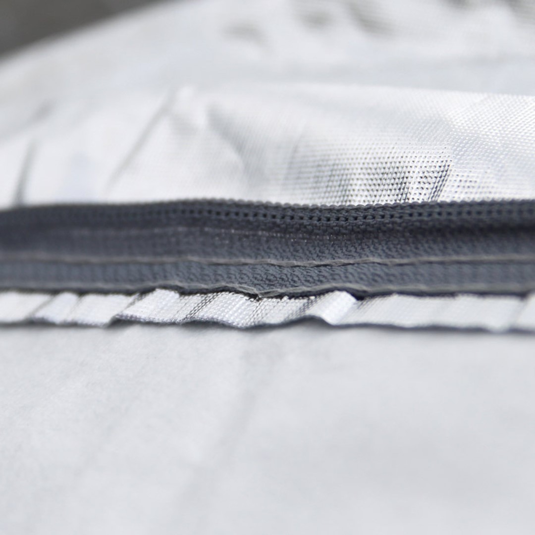 AMIO - Κουκούλα Αυτοκινήτου Cotton 120G Με Φερμουάρ Διάσταση 430 X 165 X 120 Cm Χρώμα Ασημί Μέγεθος Medium Για Επιβατικά Αυτοκίνητα - 1 Τεμ. (01110/AM) - Thumbnail 4
