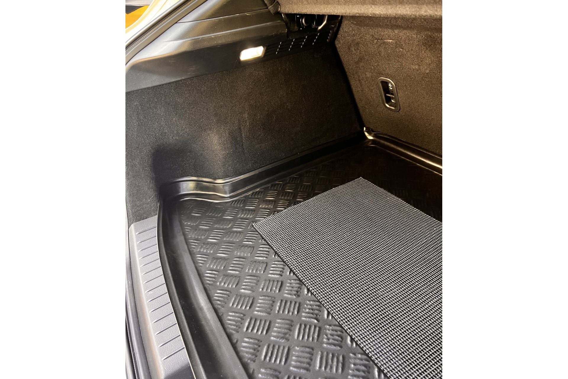 CIK -  Πατακι Σκαφη Πορτ Μπαγκαζ Για Mazda CX-30 2019+ Λαστιχο Σε Μαυρο Χρωμα - 1 Τεμ. (BM.MA.0014/CK) - Thumbnail 4