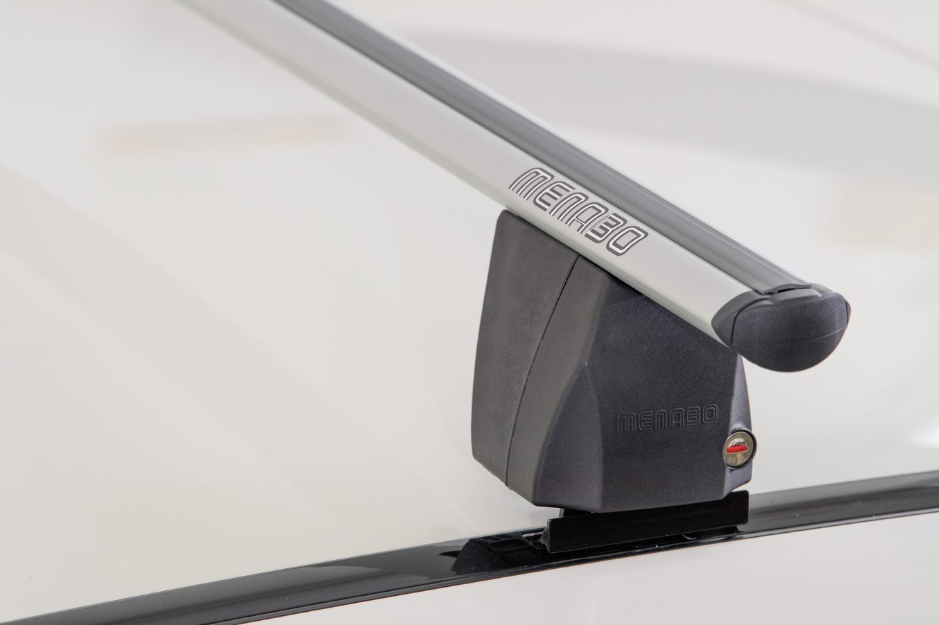 Μπαρες Οροφης Αλουμινιου Delta M Silver 123 Cm Roof Rack Σετ Σε Ασημι Χρωμα Με Προστατευτικα Καπακια Ακρων Για Απλη Οροφη MENABO - 2 Τεμ. - Thumbnail 5