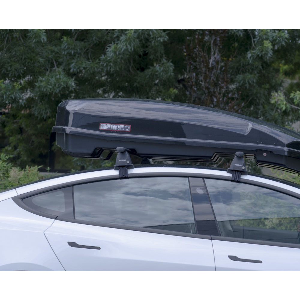 Μπαρες Οροφης Αλουμινιου Με Ακρα Oe Tesla Model Y Με Κλειδαρια 137CM MENABO - 2τεμ. - Thumbnail 4