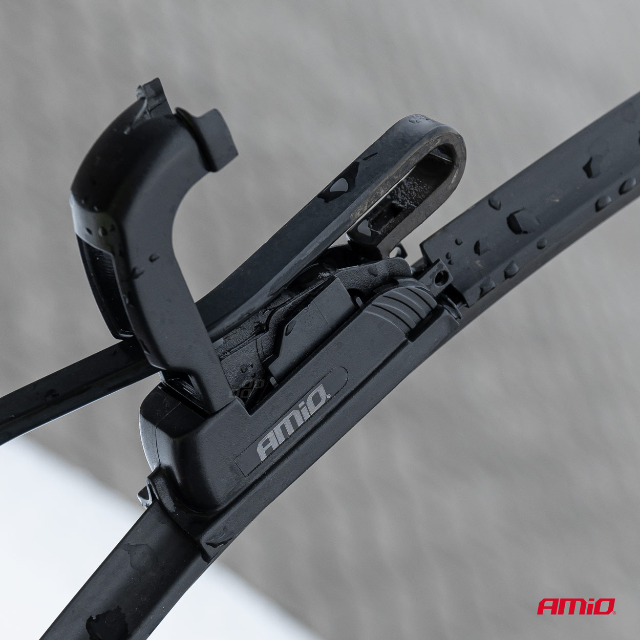 AMIO - Υαλοκαθαριστήρας Flat Τύπου U Μήκος 550MM/22'' – 1 Τεμ. (01182/AM) - Thumbnail 5