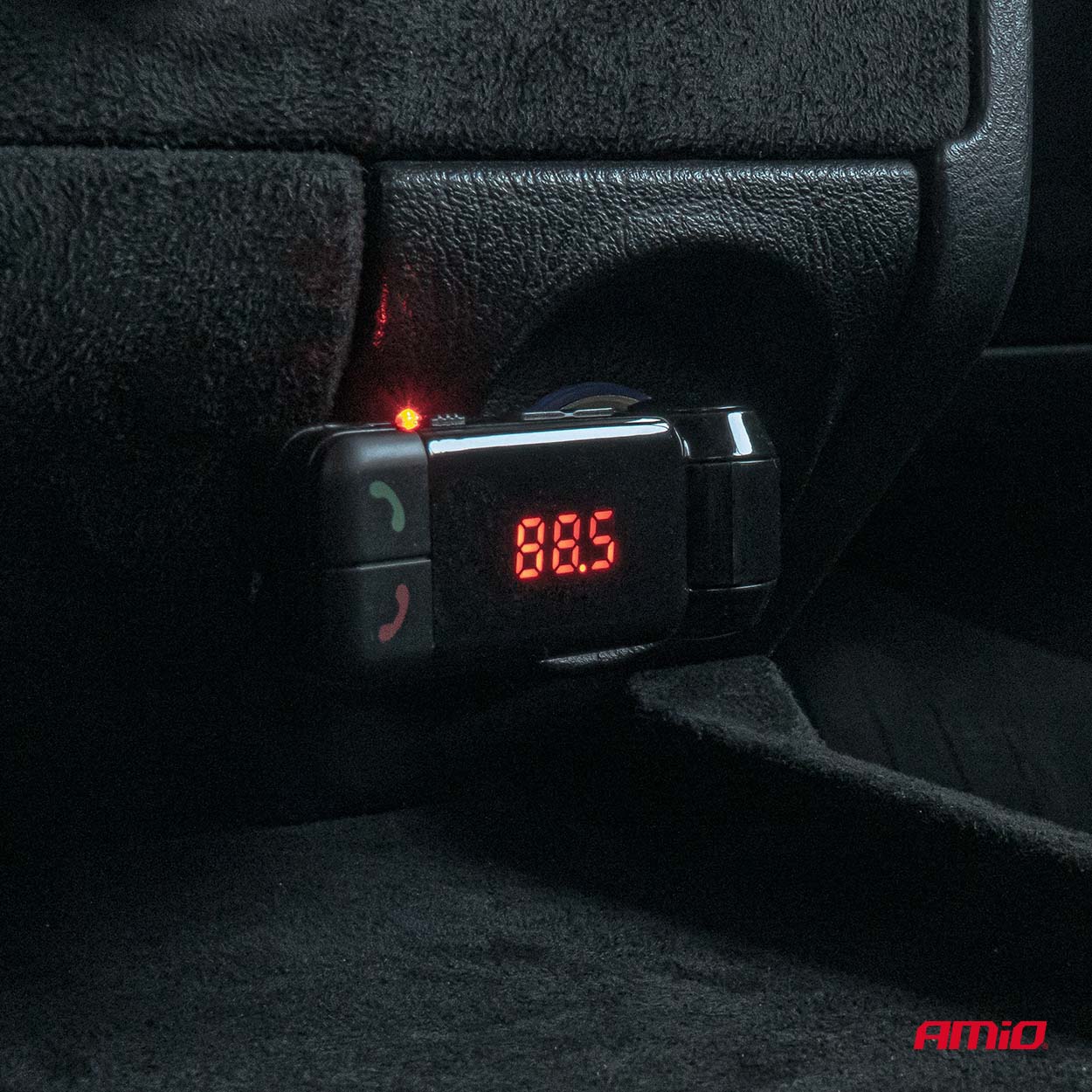 AMIO - Fm Transmitter Αναπτήρα Τύπου FMT03 Τάση Λειτουργίας 12-24V Με 2XUSB Type-a Και Bluetooth Για Επιβατικά Αυτοκίνητα Και Φορτηγά - 1 Τεμ. (04650/AM) - Thumbnail 3