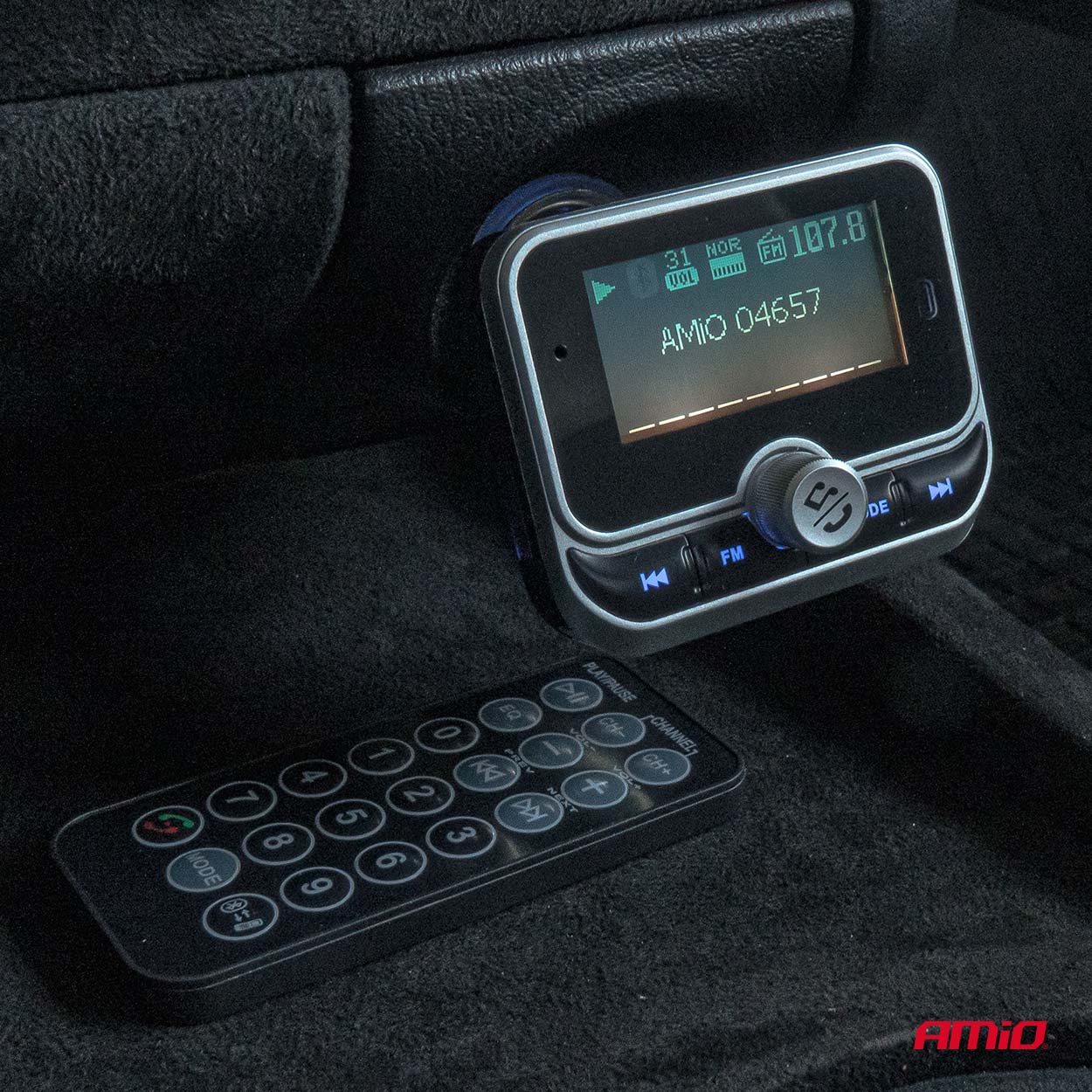 AMIO - Fm Transmitter Αυτοκινήτου 12/24V Με 1XUSB Type-a, 1XUSB Type-c Και Τηλεχειριστήριο - 1 Τεμ. (04657/AM) - Thumbnail 3
