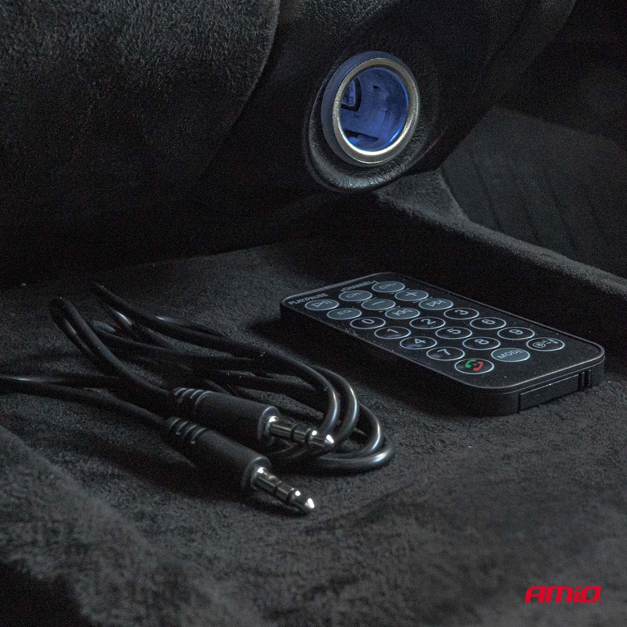 AMIO - Fm Transmitter Αυτοκινήτου 12/24V Με 1XUSB Type-a, 1XUSB Type-c Και Τηλεχειριστήριο - 1 Τεμ. (04657/AM) - Thumbnail 5