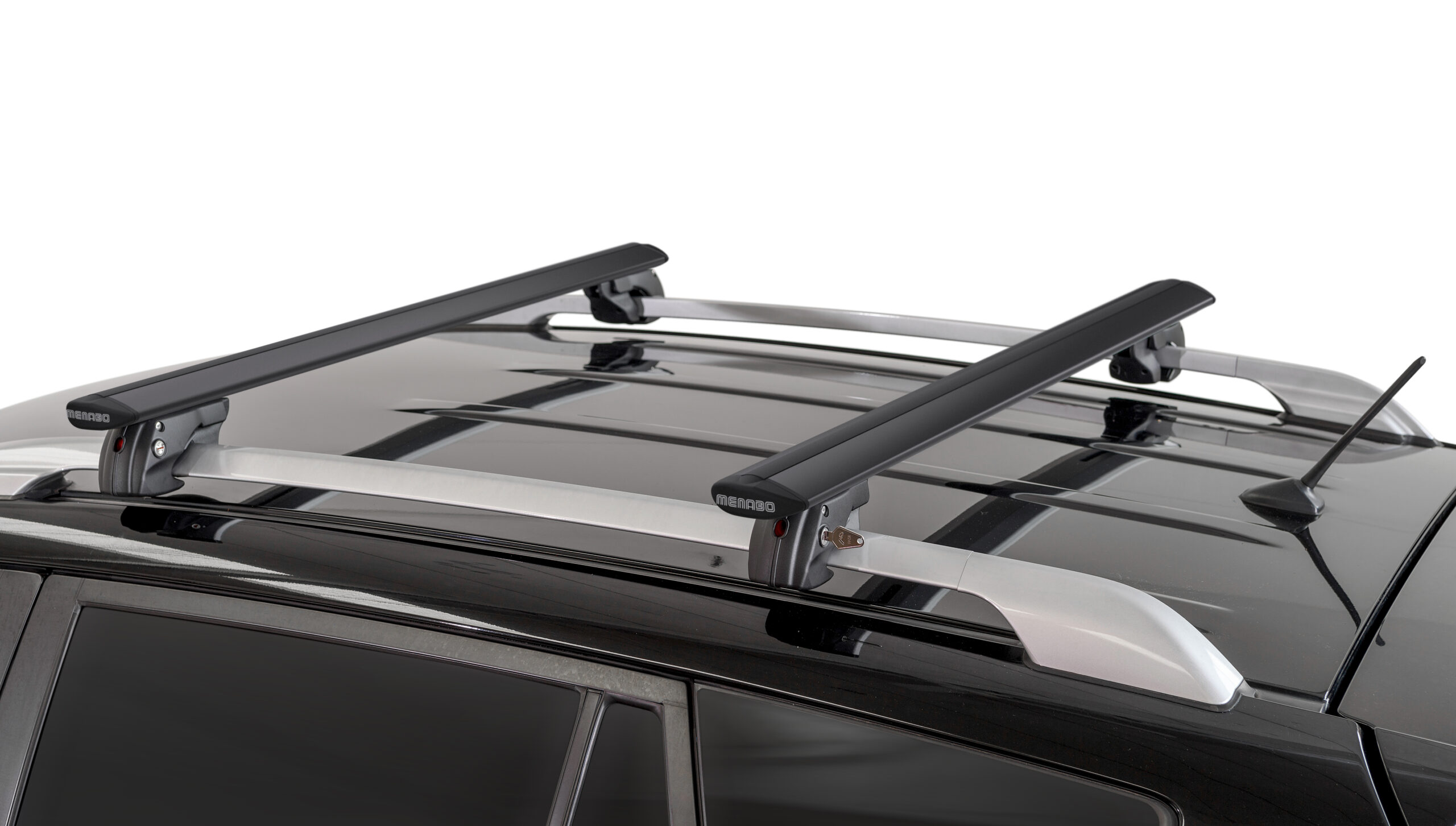 MENABO Μπαρες Οροφης Αλουμινιου Fender 118 Cm Σε Μαυρο Χρωμα Για Saturn Vue 5 Doors 2008>2010 Με Raised Rails - 2 Τεμ. (14660/MB) - Thumbnail 2