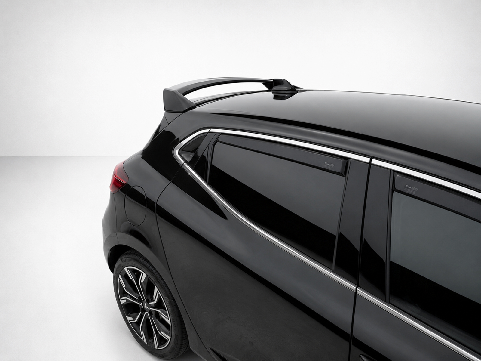 MOTORDROME - Αεροτομή Οροφής Για Mitsubishi Colt (2023-) / Renault Clio MK5 (2019-2025) - 1 Τεμ.  (A-520) - Thumbnail 5