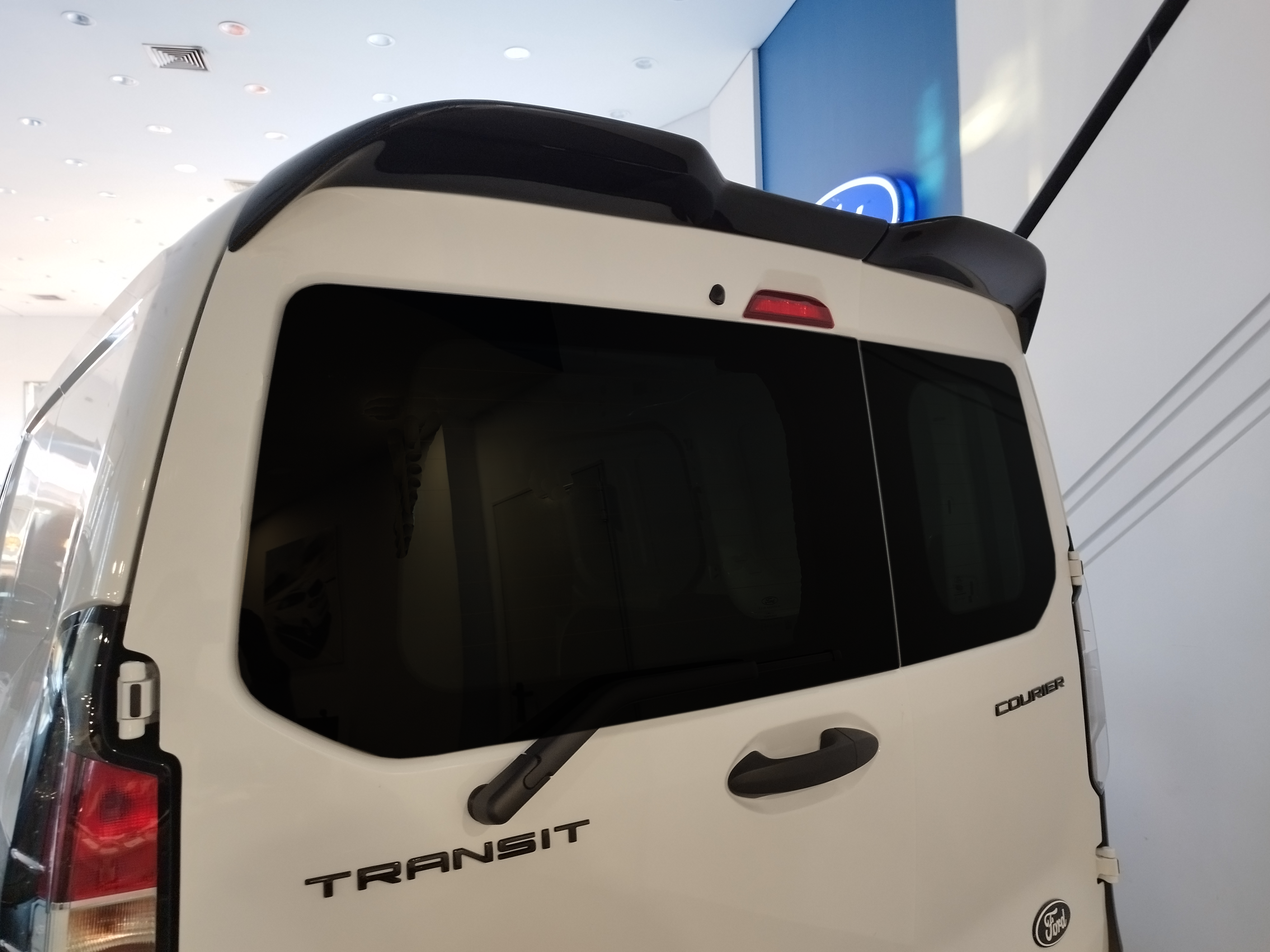 MOTORDROME - Αεροτομή Οροφής Διπλή Πόρτα Για Ford Transit Courier MK2 (2023-) - 1 Τεμ.  (A-533) - Thumbnail 5
