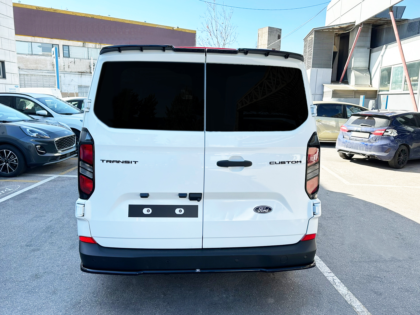 MOTORDROME - Αεροτομή Οροφής V.1 Διπλή Πόρτα Για Ford Transit Custom MK2 / Volkswagen T7 - 1 Τεμ.  (A-512) - Thumbnail 2