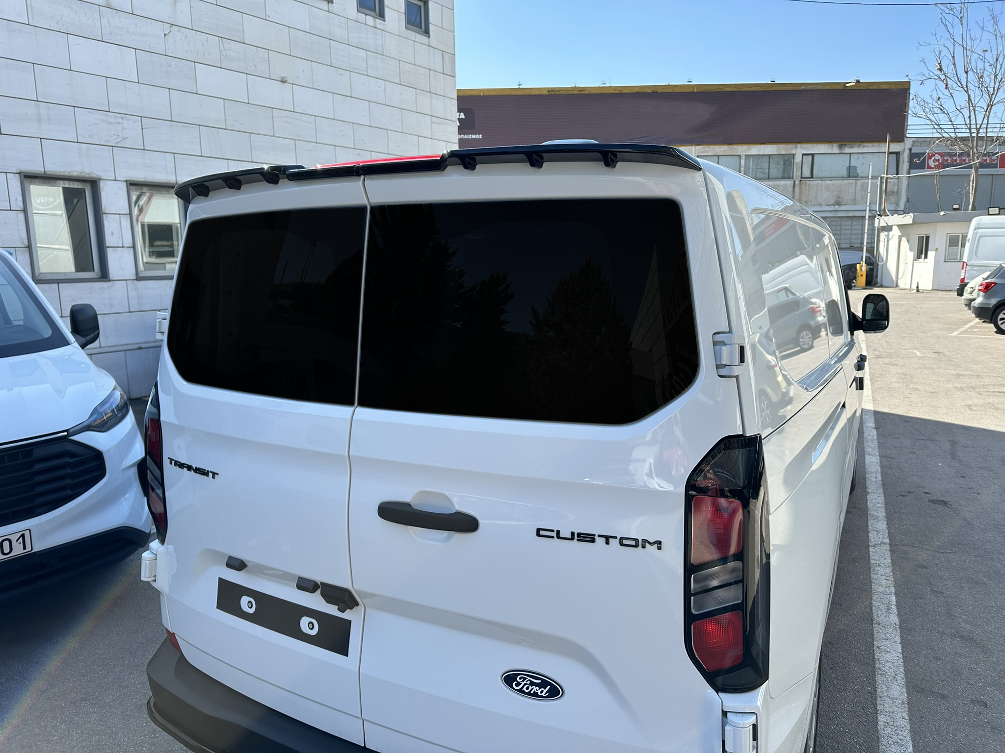 MOTORDROME - Αεροτομή Οροφής V.1 Διπλή Πόρτα Για Ford Transit Custom MK2 / Volkswagen T7 - 1 Τεμ.  (A-512) - Thumbnail 4
