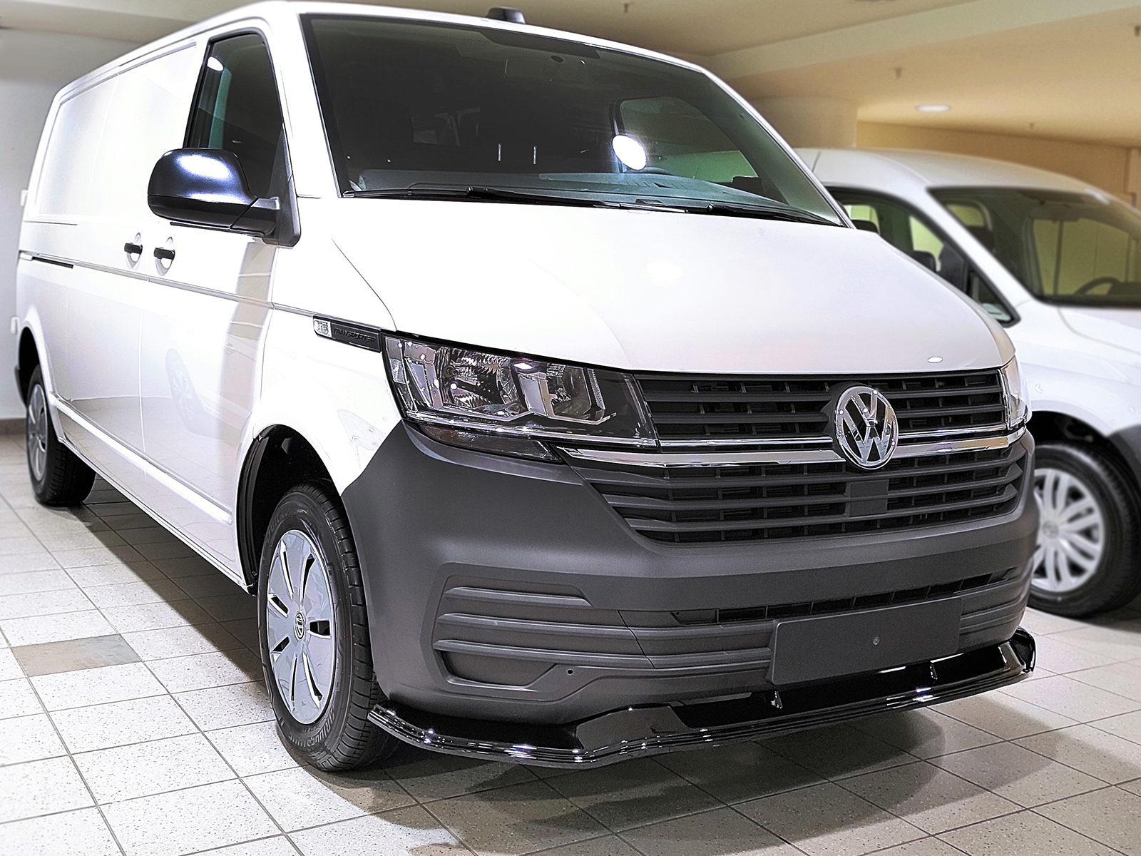 MOTORDROME - Εμπρός Σπλίτερ V.1 Για Volkswagen T6.1 Standard Bumper - 1 Τεμ.  (K168-001) - Thumbnail 2