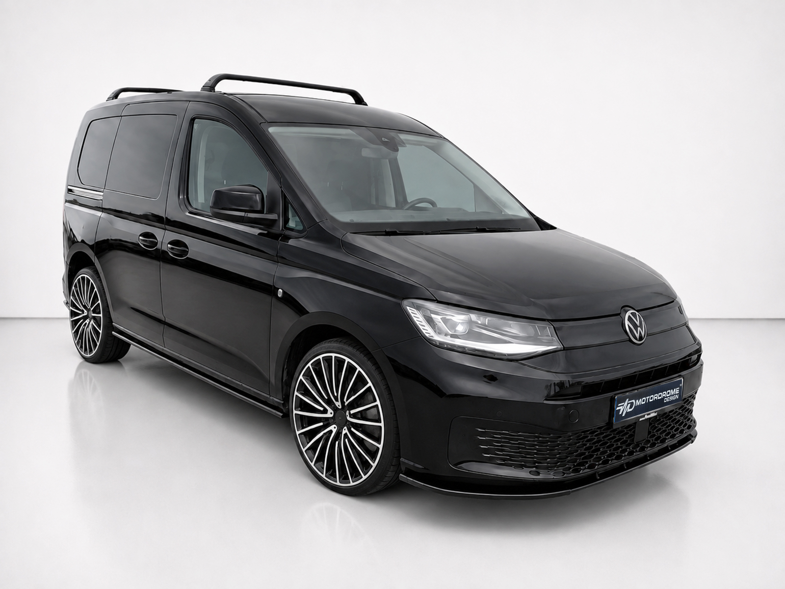 Motordrome - Επιπρόσθετα Μαρσπιέ Κοντά για Volkswagen Caddy Mk5 / Ford Transit Connect L1 Mk3 - 1 Σετ. (K172-005)